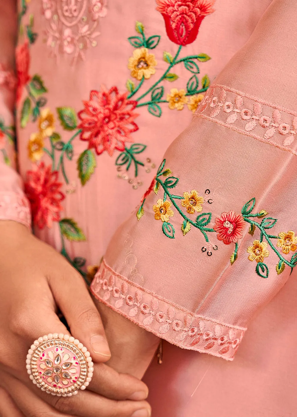 Beautiful Pink Georgette Festive Salwar Kurta Suit