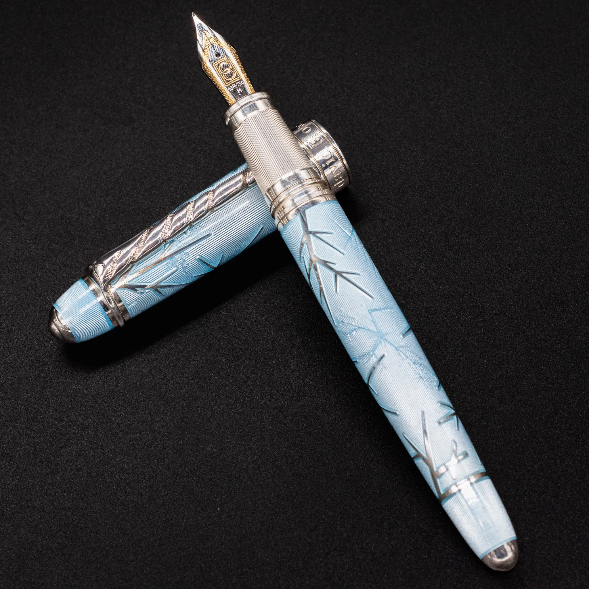 David Oscarson Winter Fountain Pen - Light Blue