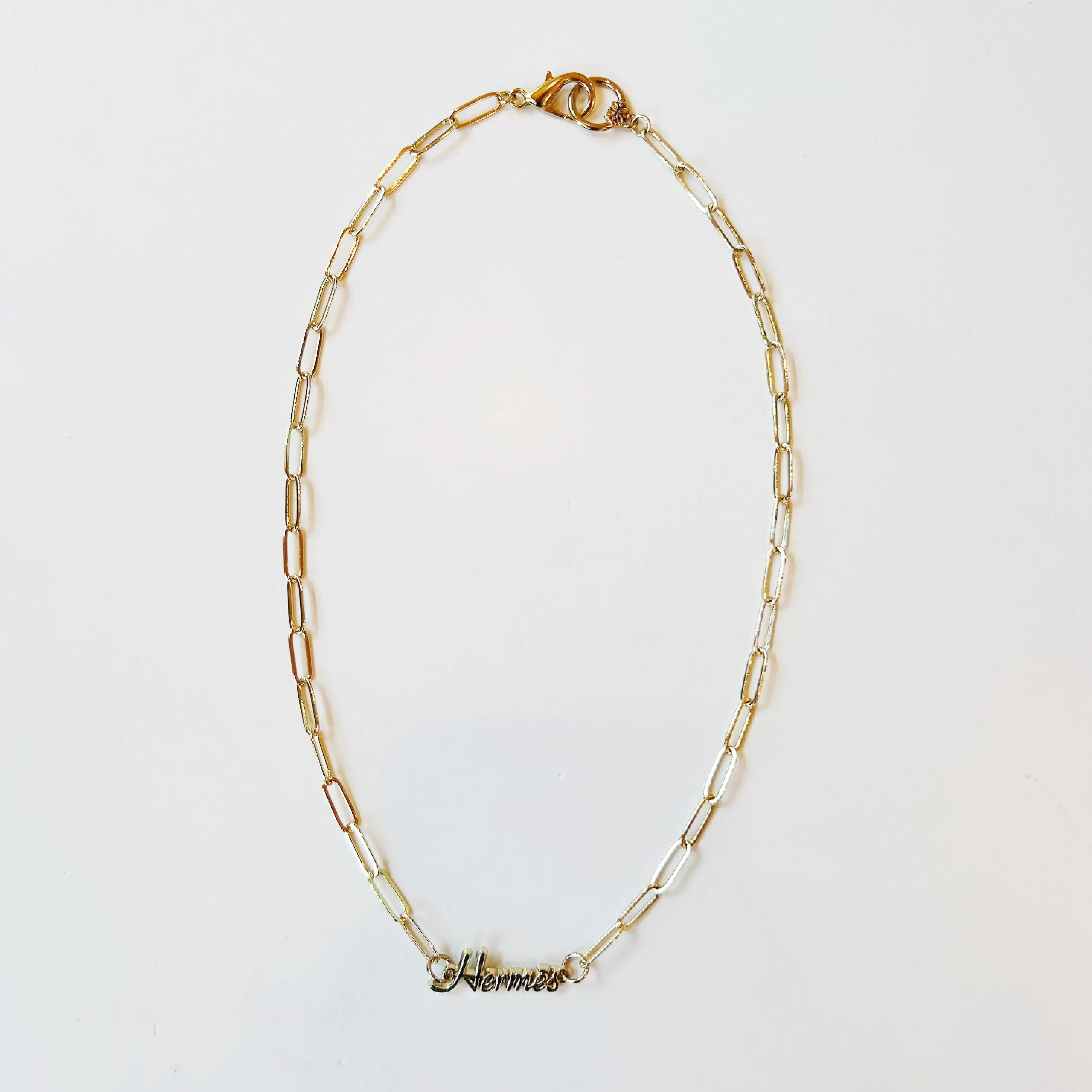 Élégance Dorée Gold Chain Necklace