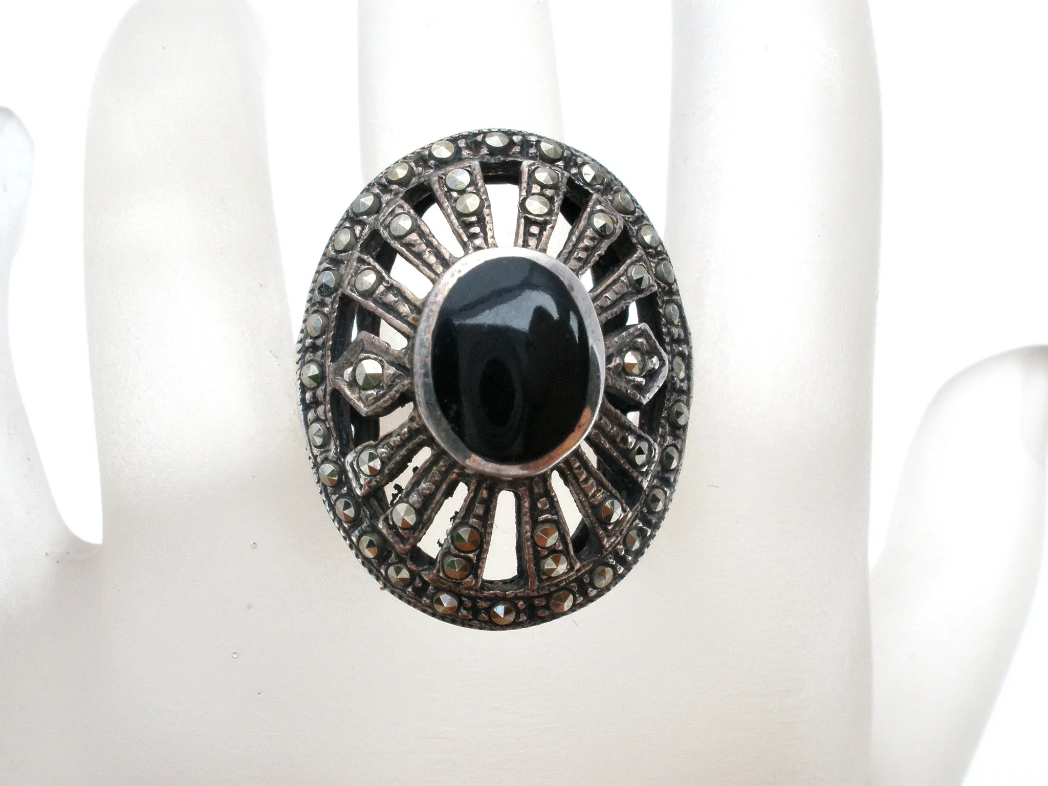 Sterling Silver Black Onyx & Marcasite Ring Size 5