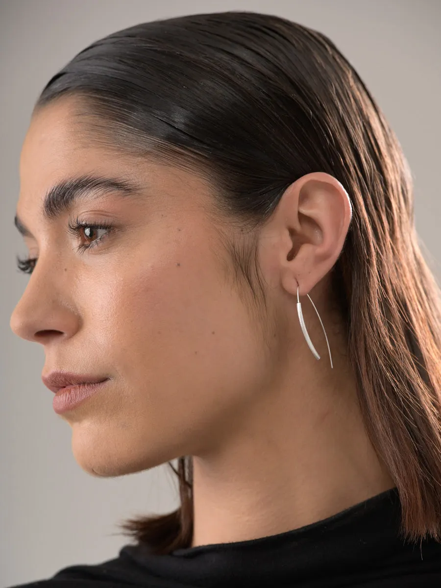 Sterling Silver Thread Through Curved Column Earrings